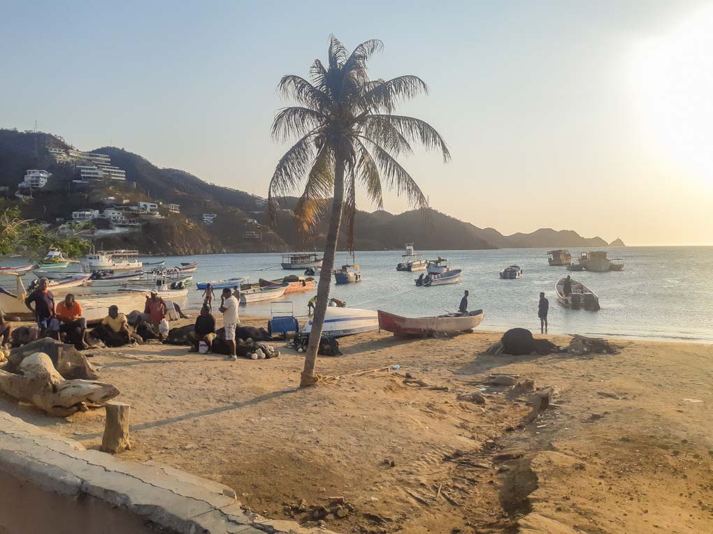 A view of te beach in Taganga