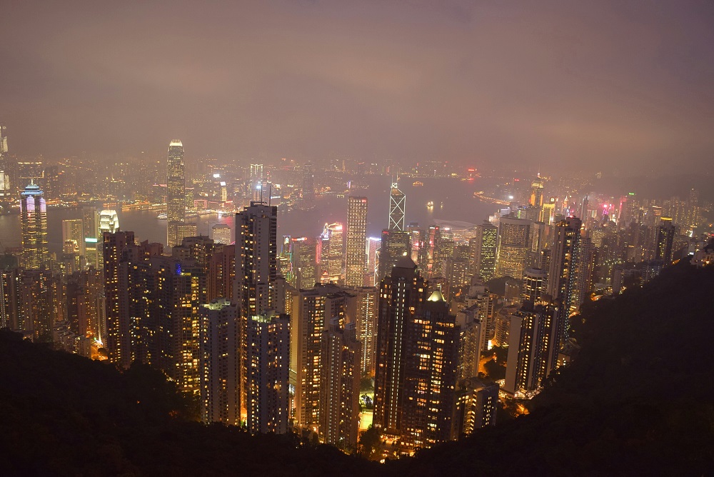 victoria peak at night view