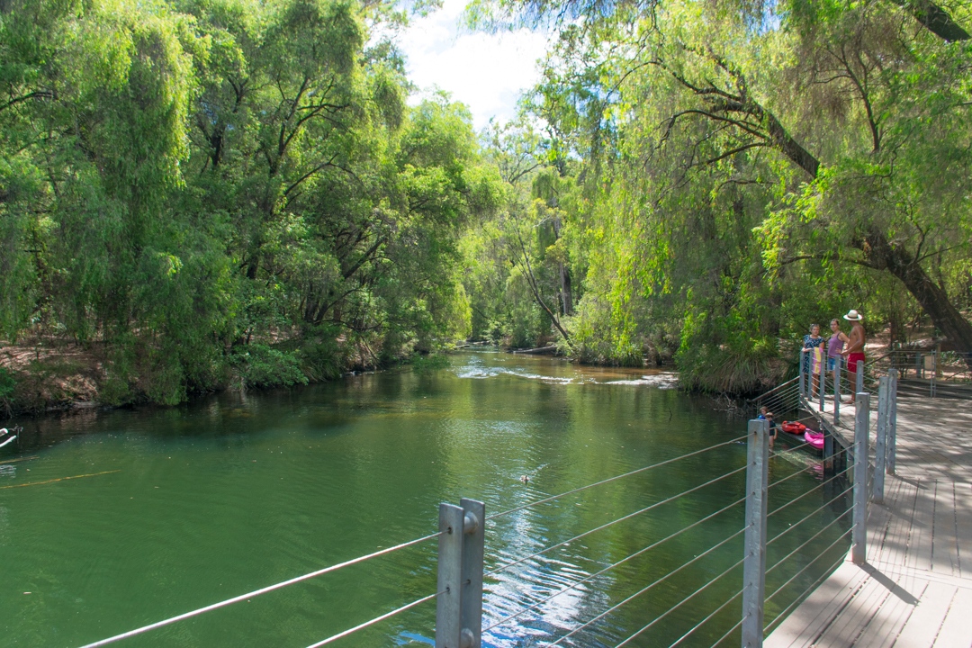 Day trips from Perth, Honeymoon Pool!