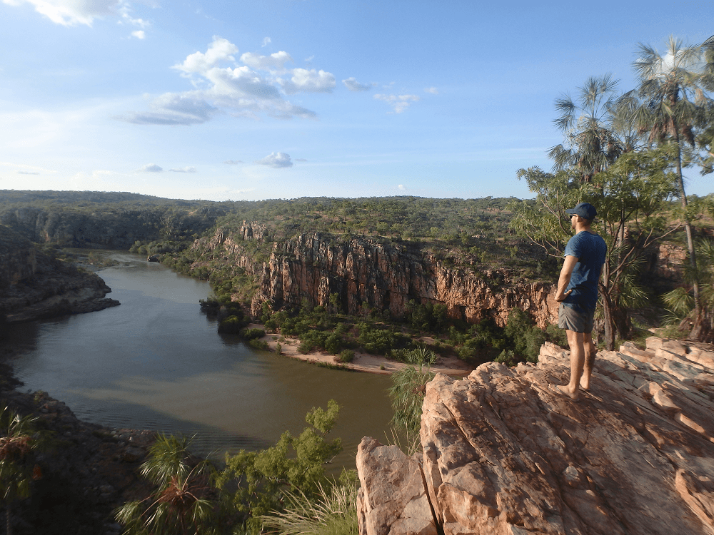 the katherine gorge is a great option of things to do near darwin