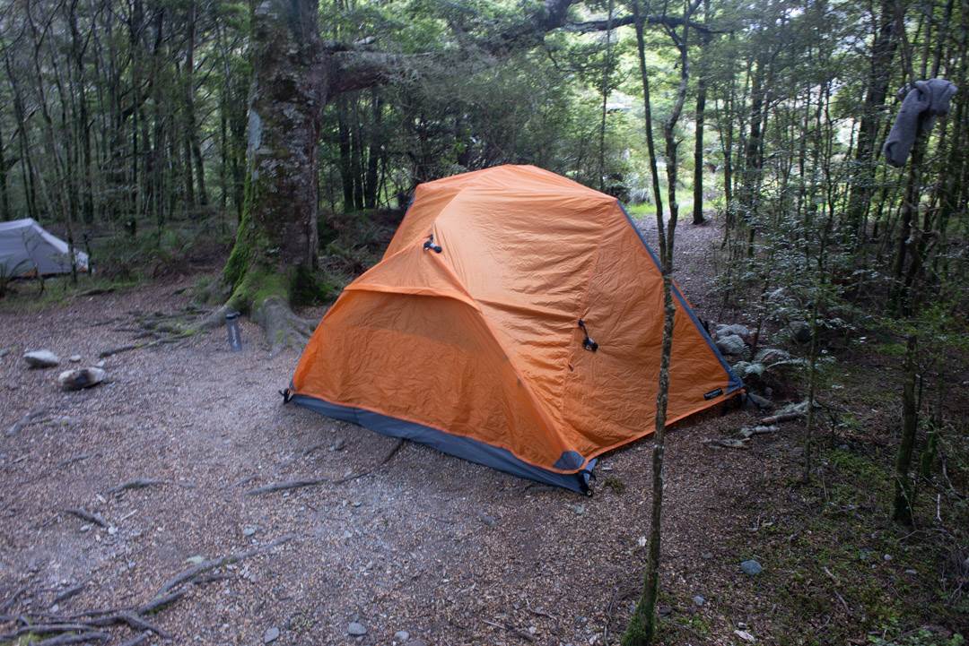 camping on the kepler track at Iris burn hut campsite
