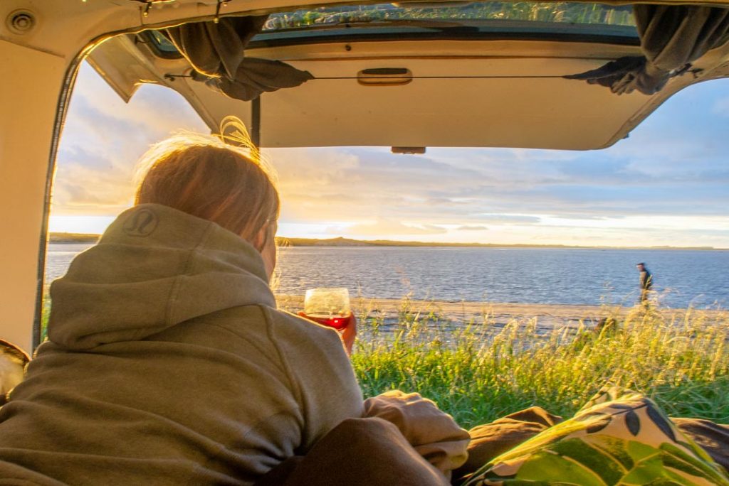 Freedom camping in the catlins in New Zealand