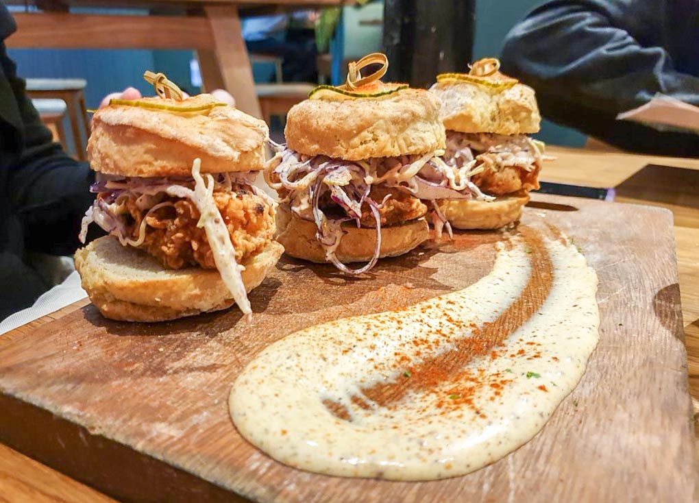 Burgers at Yonder, Queenstown 