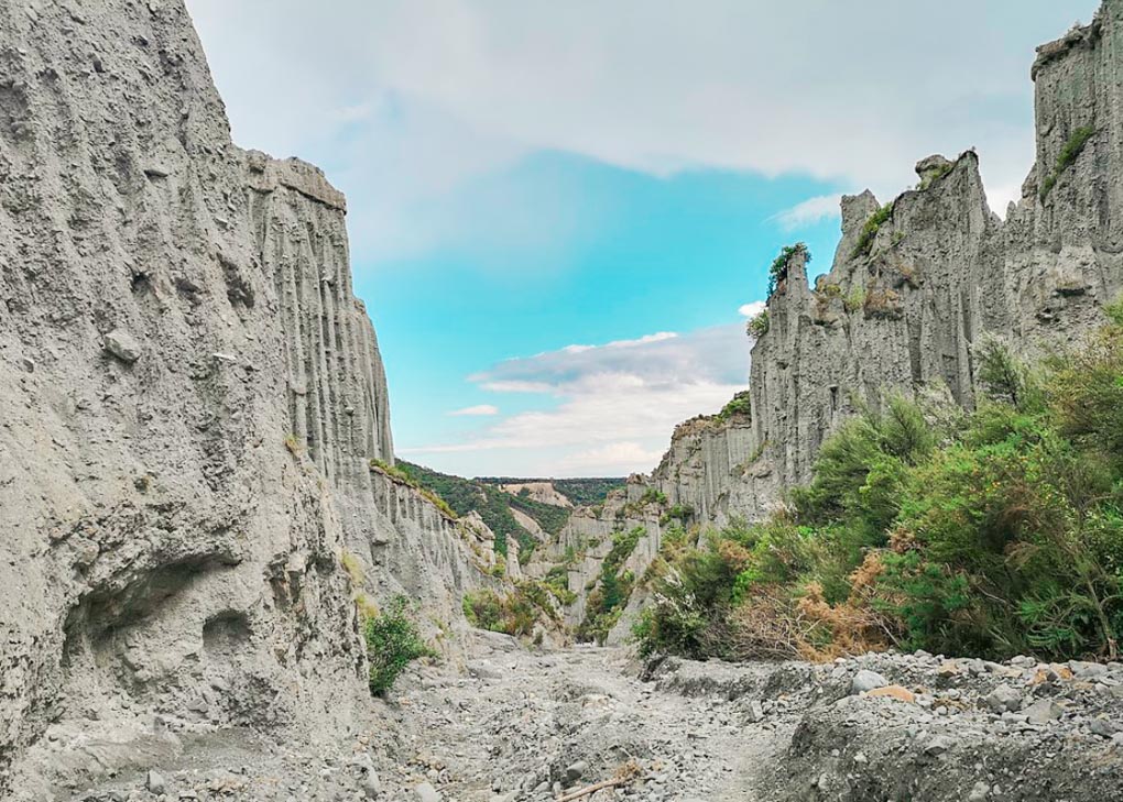 Putangirua Pinnacles, Wellington