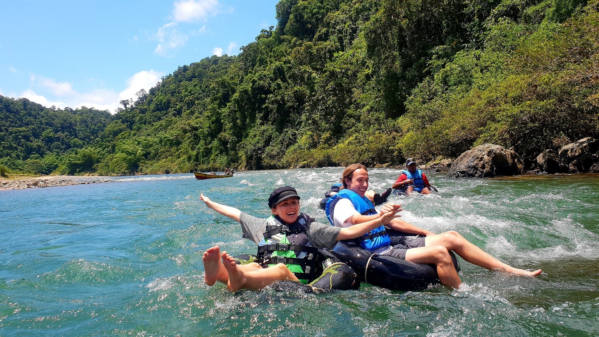 river tubing in Fiji on the Navua River