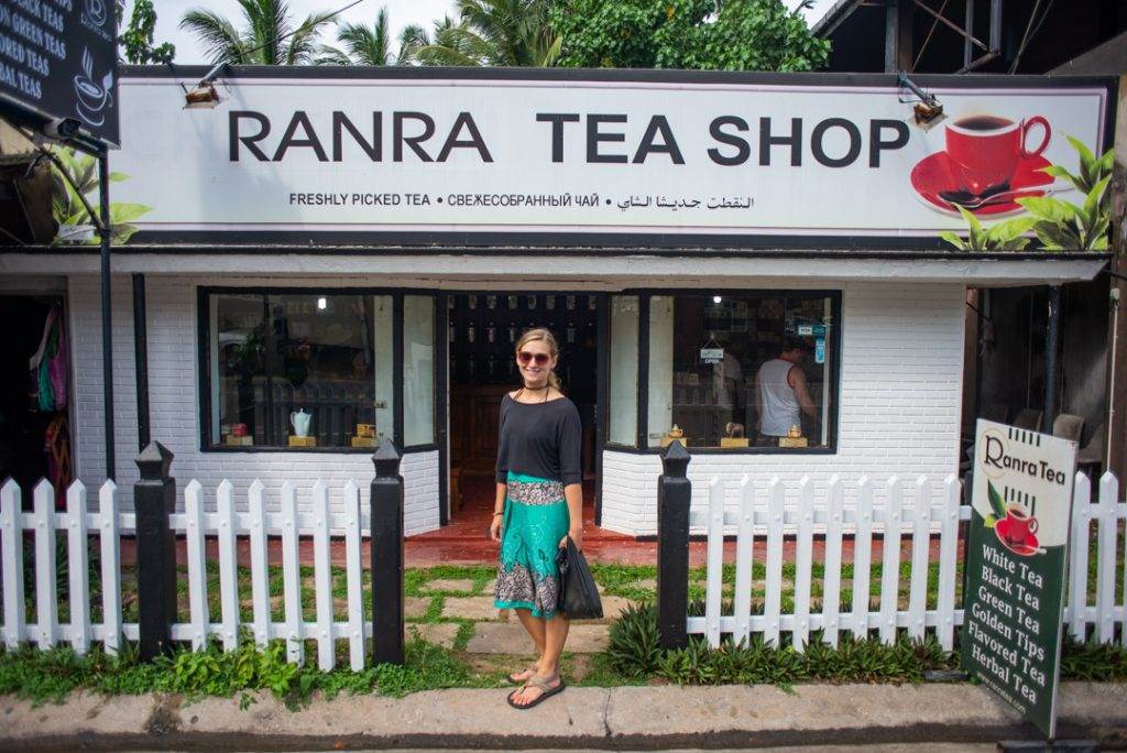 ranra tea shop in Hikkaduwa