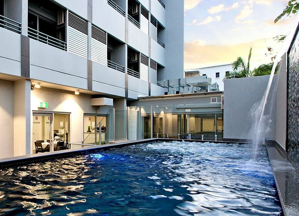 argus hotel darwin pool