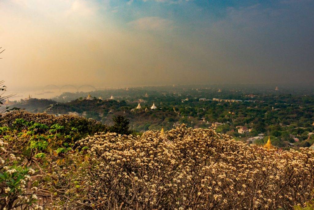 Soon U Ponya Shun Pagoda  