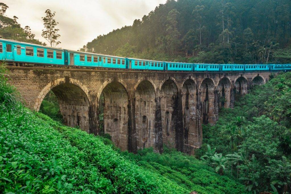 train from kandy to ella