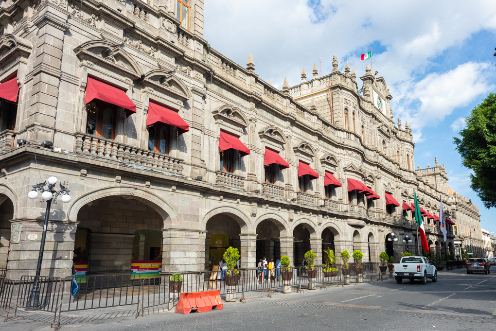 Take in the stunning architecture on a city bus tour of Puebla