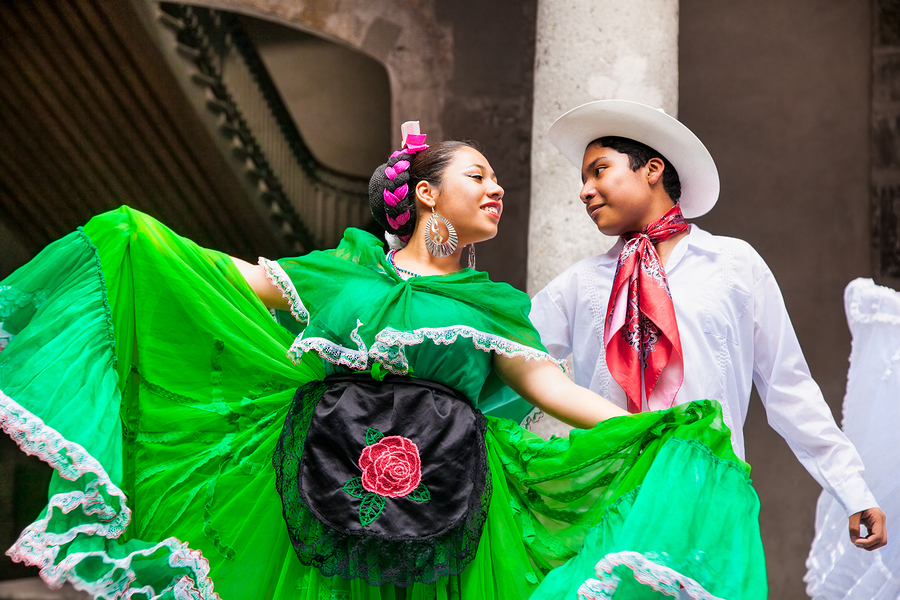 Ballet Folklorico de Mexico is a great show to watch while in mexico city