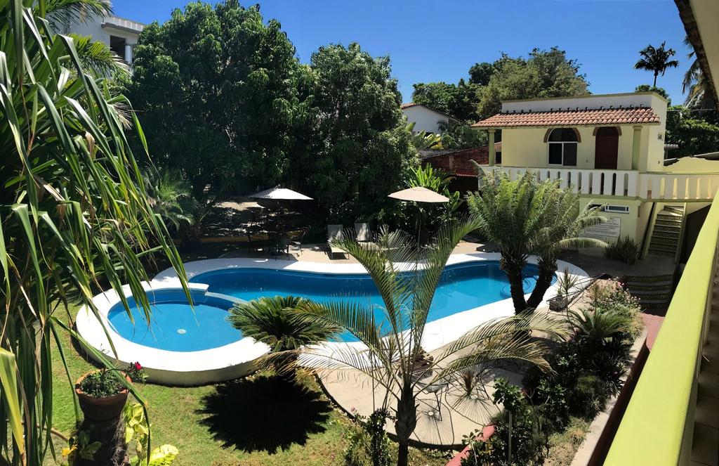 where to stay in puerto esocndido