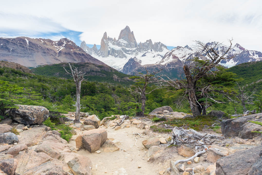 Hiking to Cerro Fitz Roy in Los Glaciares National Park