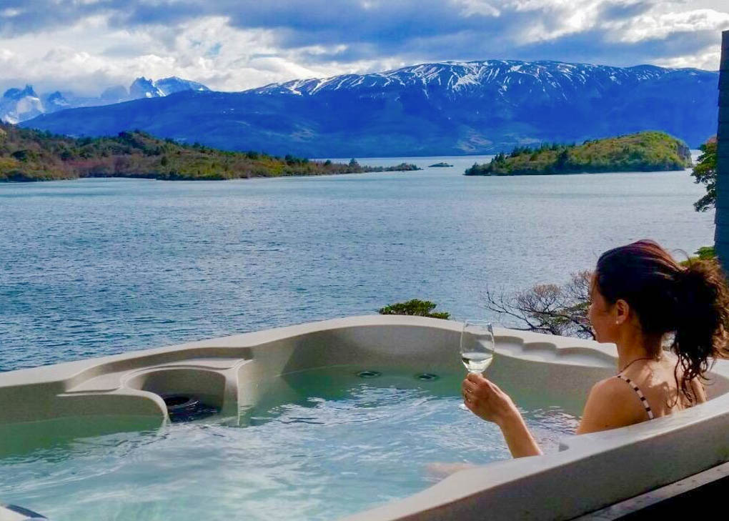 The outdoor spa at Patagonia Camp