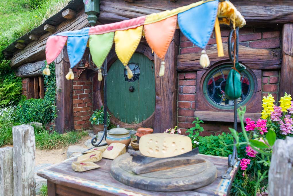 A Hobbit Hole in Hobbiton