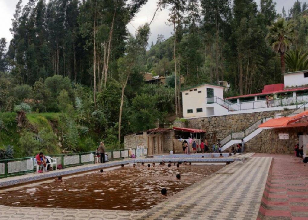 monterry hot springs in huaraz peru