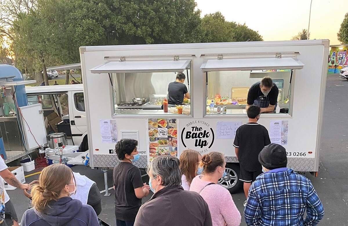 a food truck at Te Atatu Food Truck Fridays