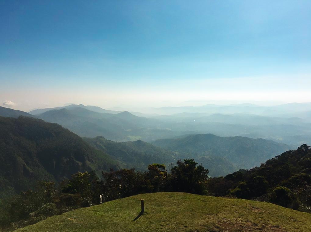 The views from the Moon Plains in nuwara Eliya, Sri Lanka