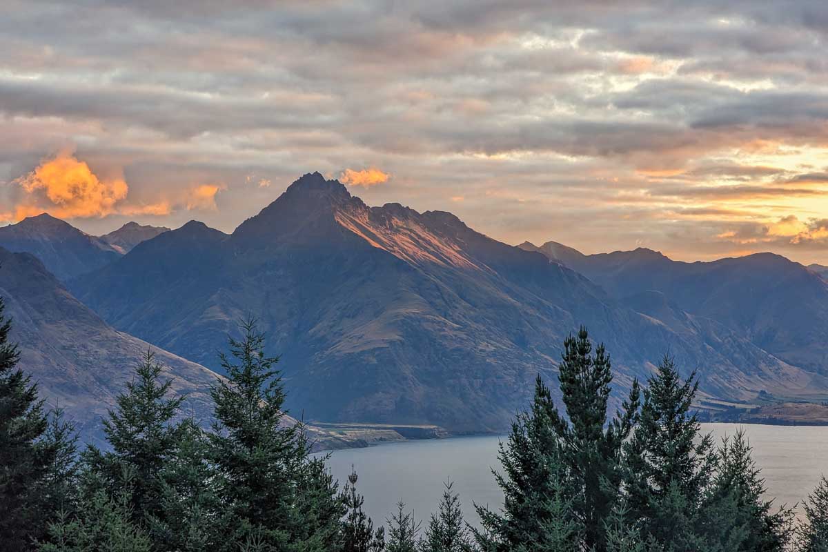 Sunset from the top of Queenstown Hill looking at Lake Wakatipu
