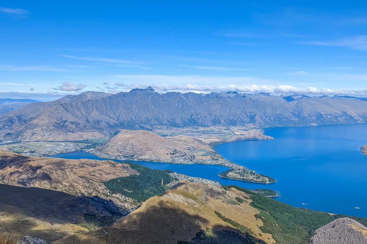 Views from the top of Ben Lomond Summit in Queenstown, New Zealand