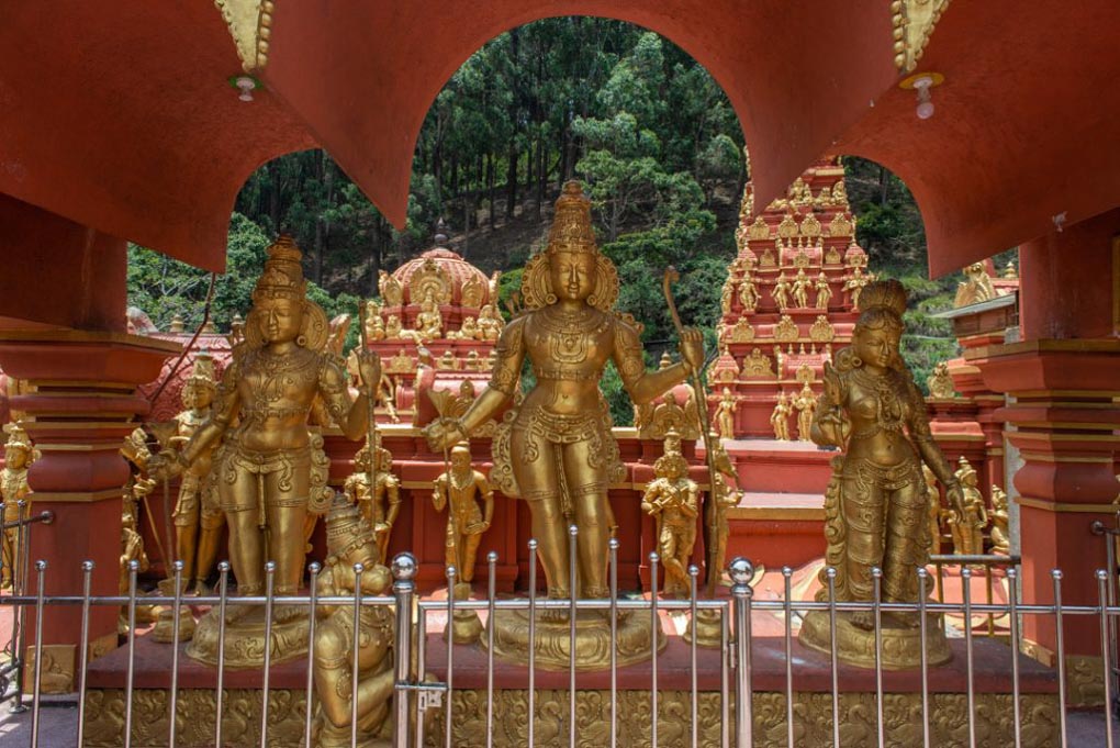 Sankhagiri Maha Viharaya Golden Hindu Temple jut outside of Nuwara Eliya, Sri Lanka