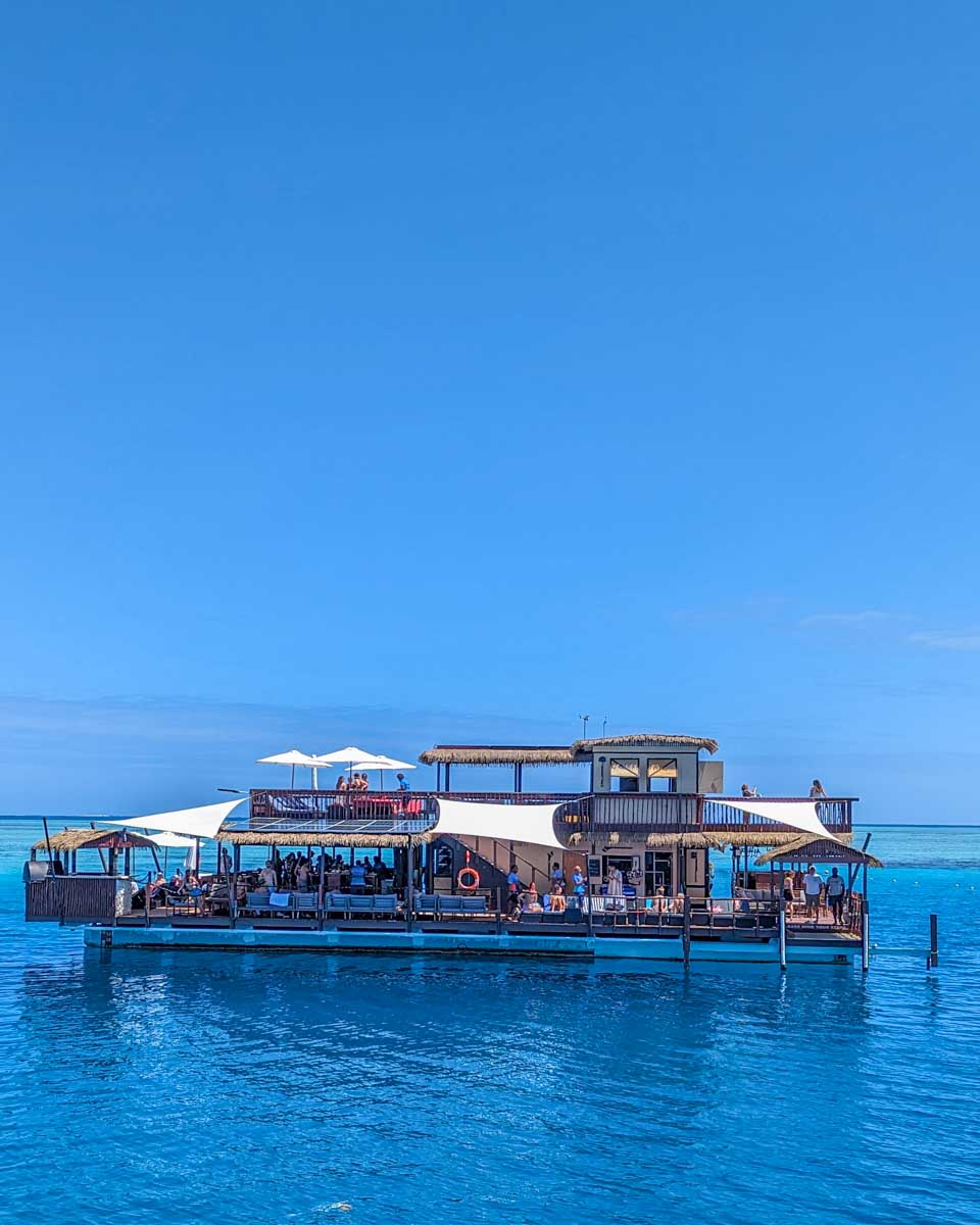 Seventh Heaven floating Bar in Fiji