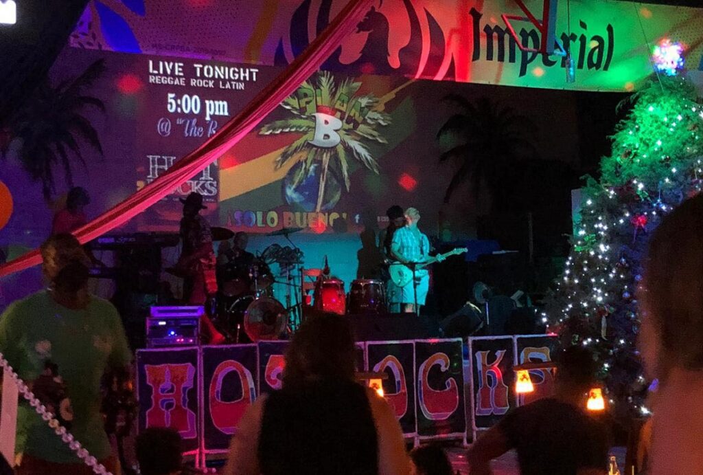 live music at Hot Rocks bar in Puerto Viejo