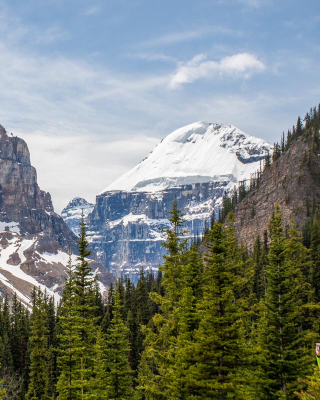 Views of the mountains on the first half of the Lake Agnes Tea House hike
