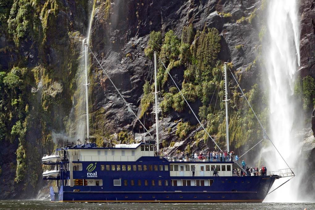 Overnight cruise in Milford SOund