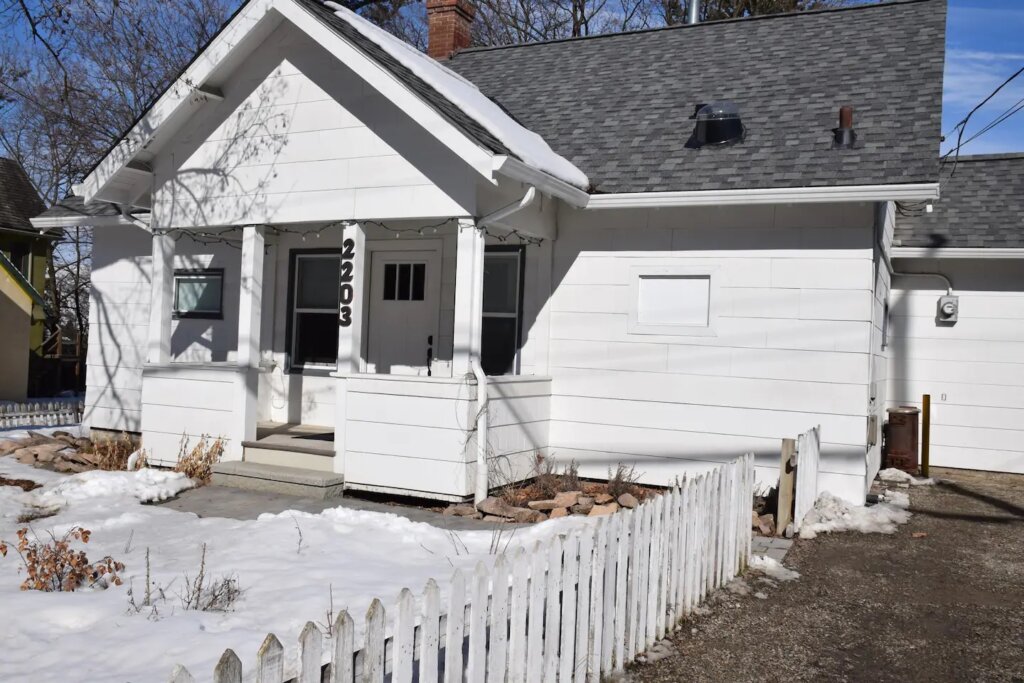 outside of an airbnb entire house in vernon