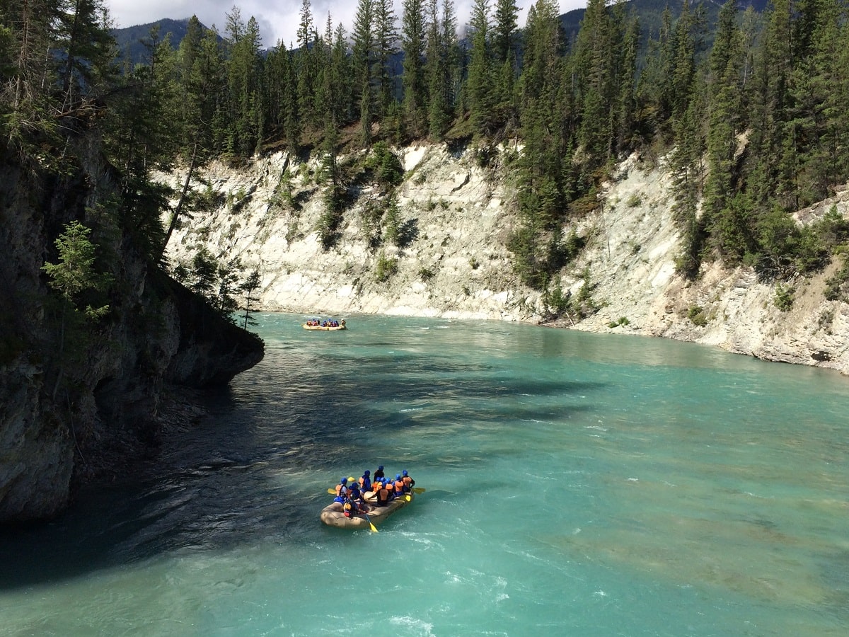 whitewater rafting in in Radium Hot Springs, BC 