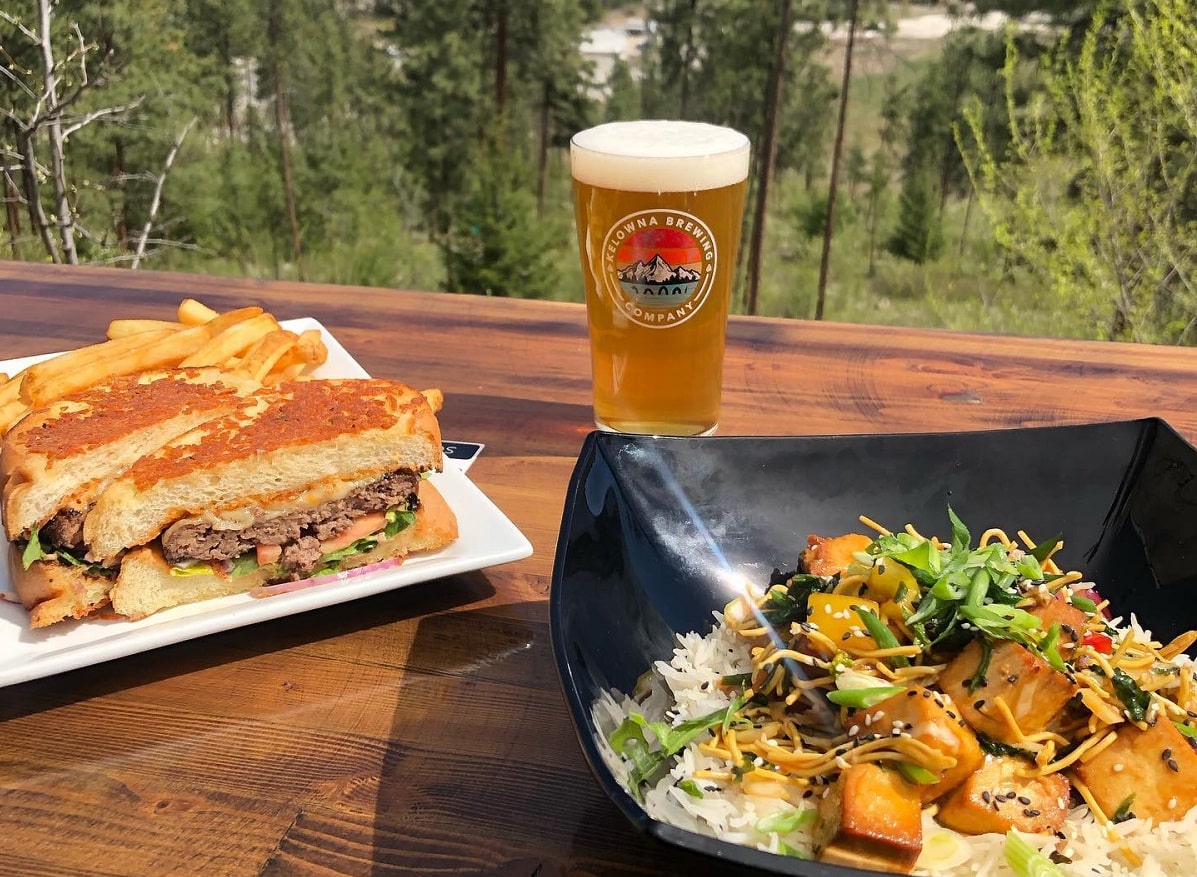 beer and food with a view at Kelowna Brwing Company