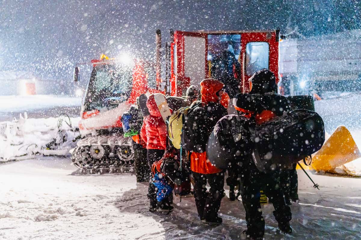 BLACKCOMB FAMILY APRES SNOWCAT