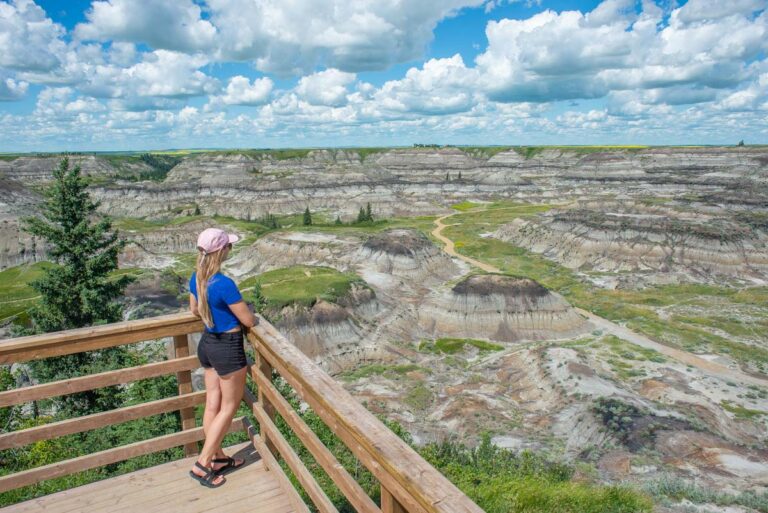 A lady stands on the viewing platform at Horseshoe Canyon near Drumheller