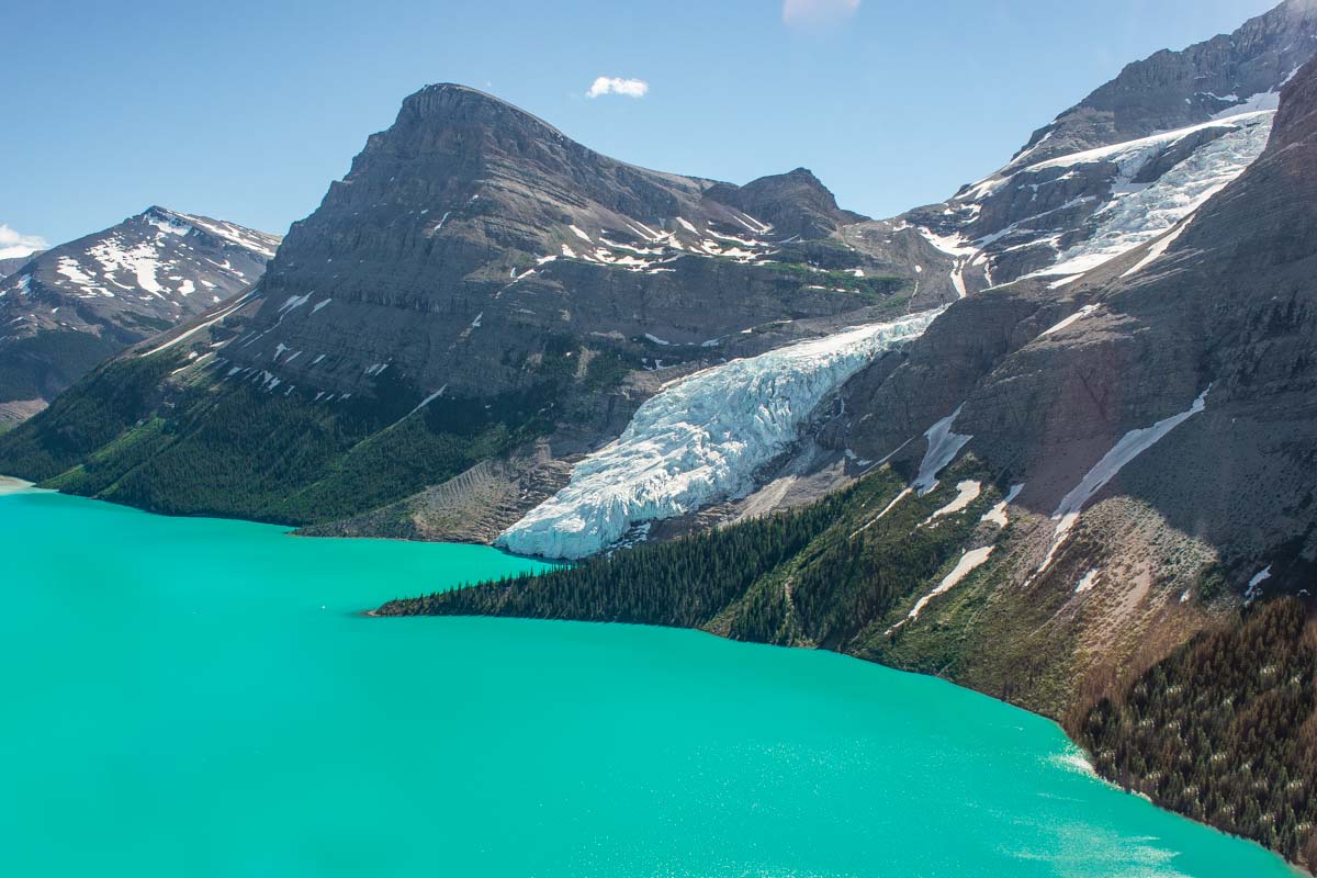 Flying above Berg Lake and Berg Glacier on a scenic flight