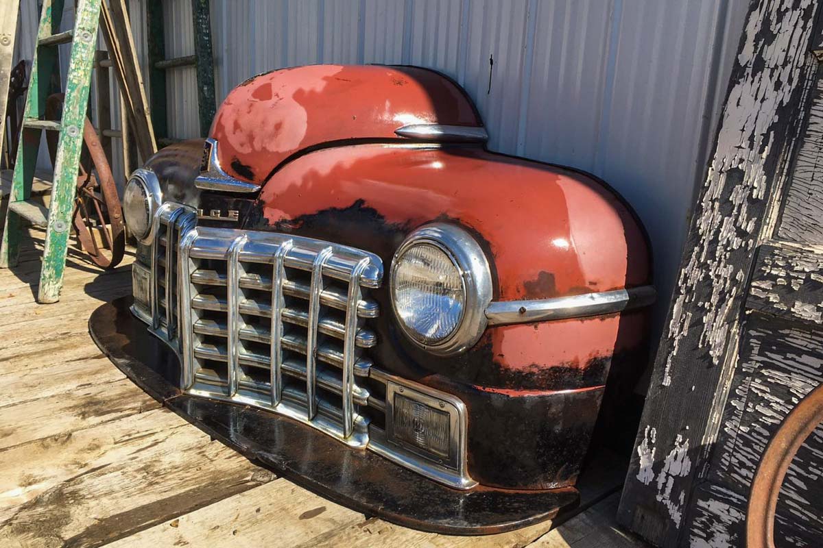 Neat Stuff Antiques and Collectables