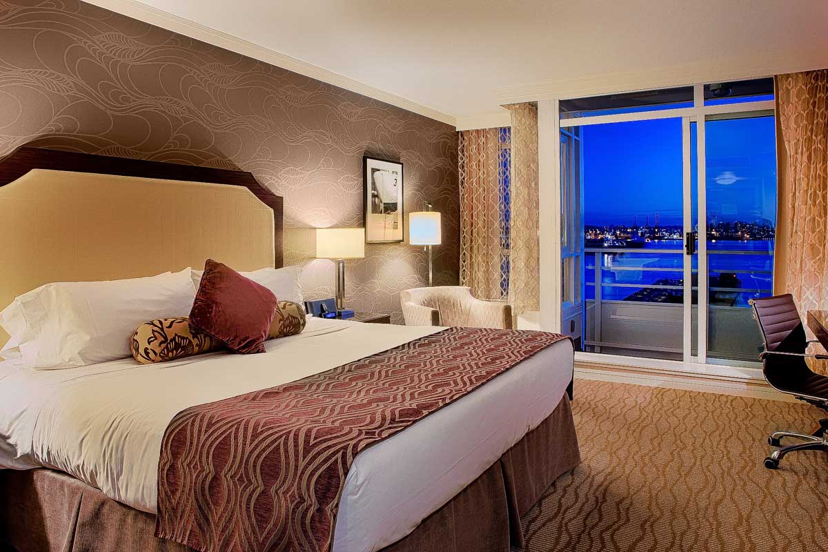 Pinnacle Hotel at the Pier in Vancouver Canada