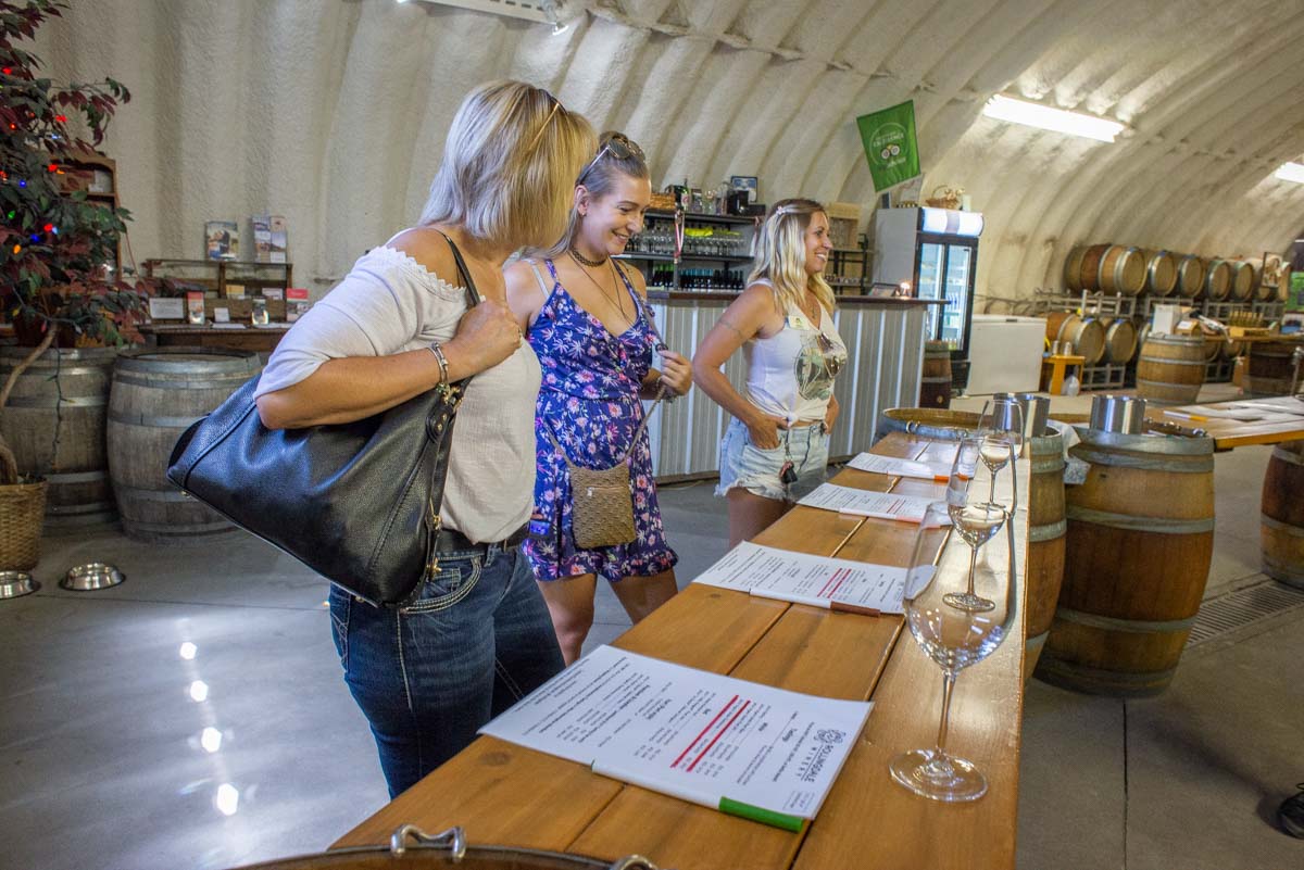 Tasing wines at Rollingdale Winery Inc