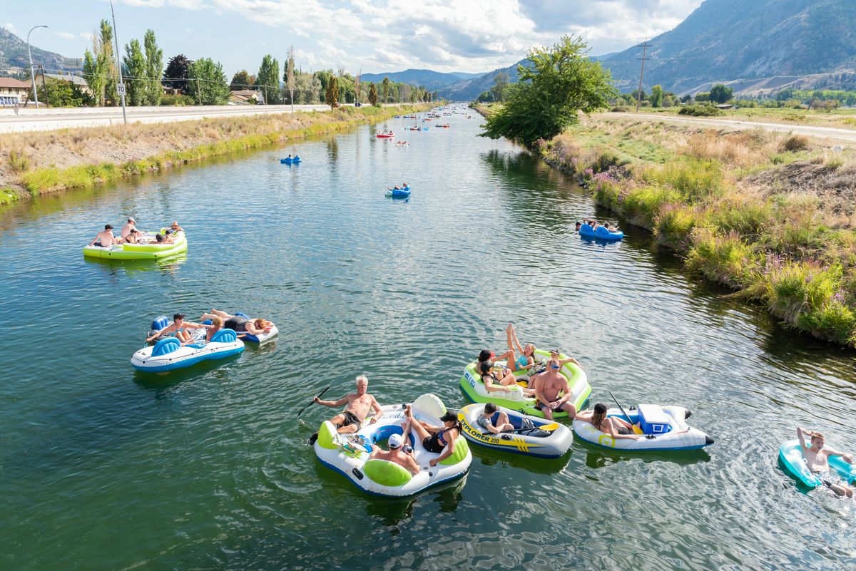 people of the Penticton River float