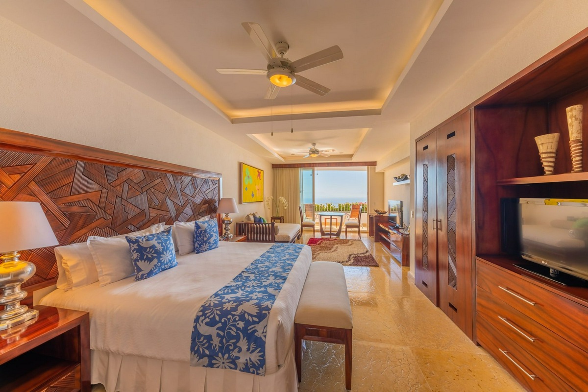 Grand Miramar All Luxury Suites King Suite with ocean view