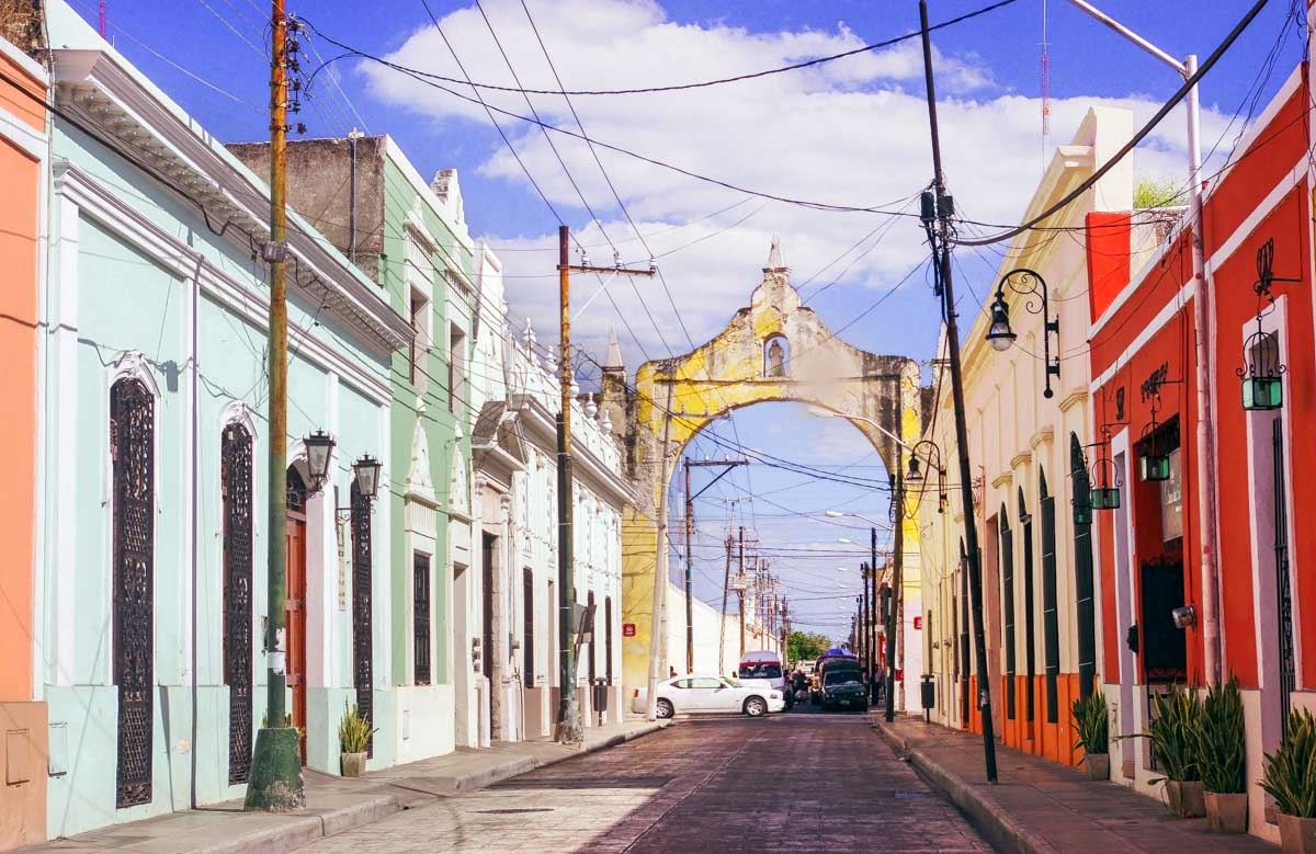 A cute street in Merida on a free walking tour