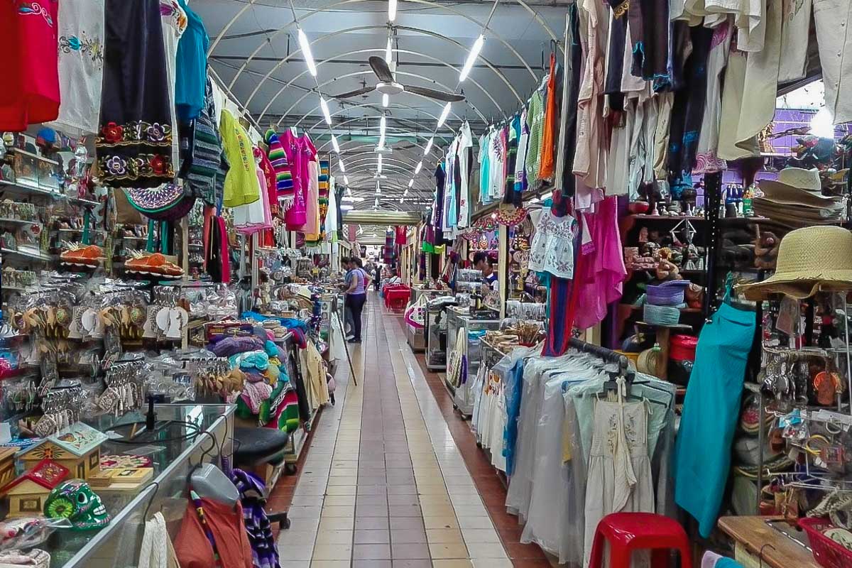 Crafts Bazar García Rejón Merida, Mexico