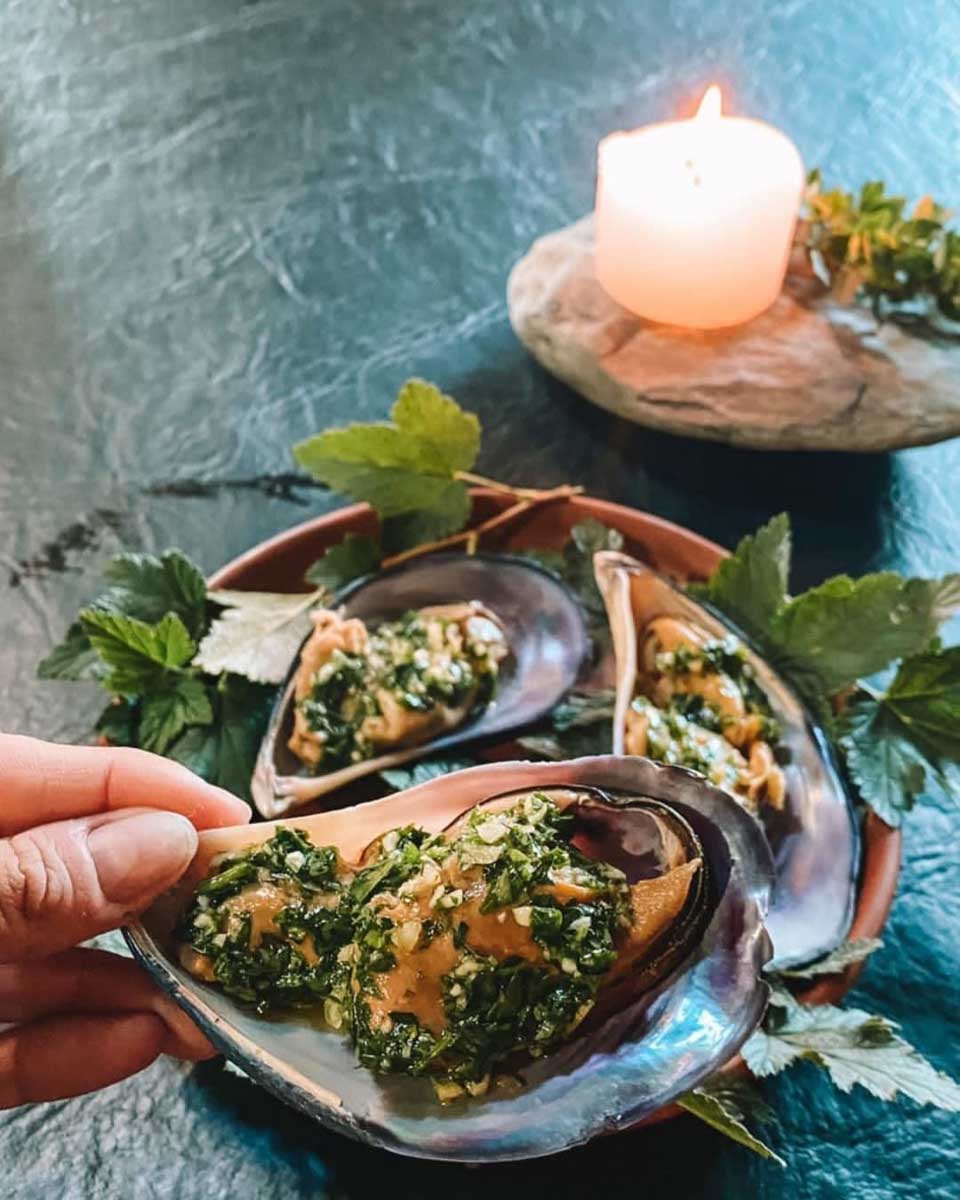 Mussels at Puerto Pirata Restaurant just outside of Ushuaia 