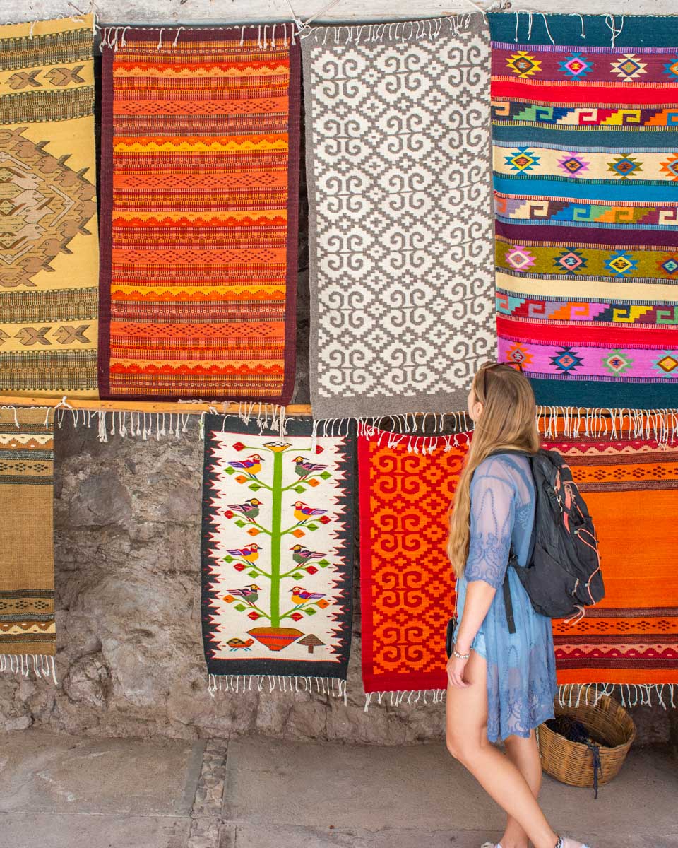 Bailey looks at hand made rugs at Teotitlan del Valle, Oaxaca