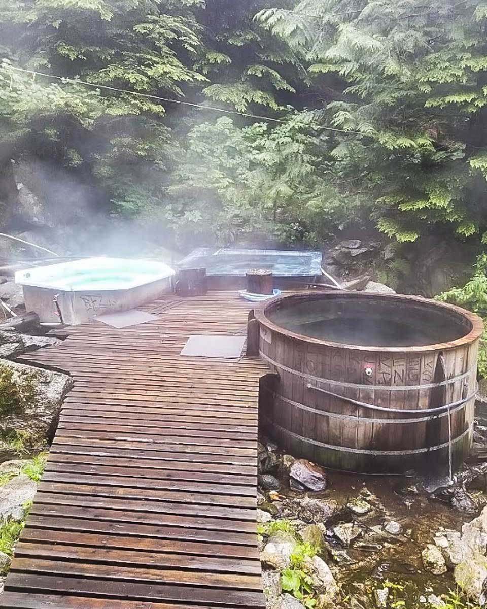 Clear Creek Hot Springs public hot tubs