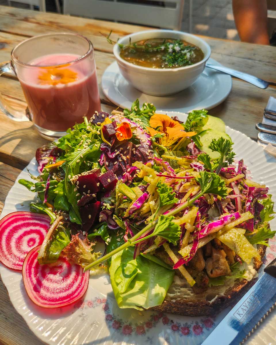 Drinks and a meal from the Quail Cafe in Victoria