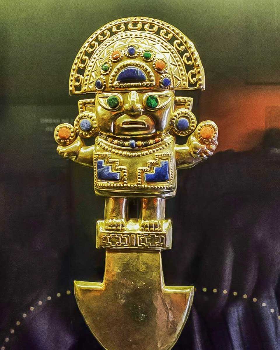 Artifact at Museo Inkariy, Sacred Valley, Peru
