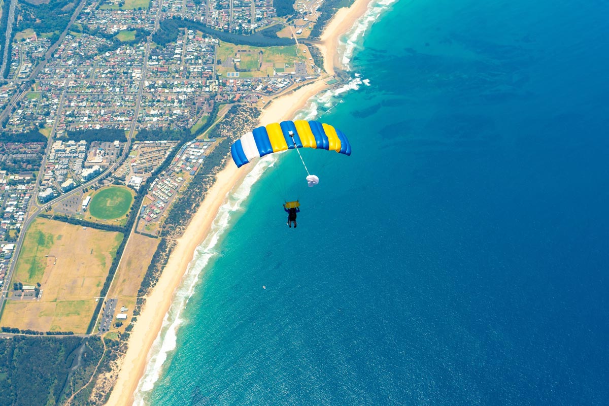 Sky Diving over Wollongong beach, Sydney Australia