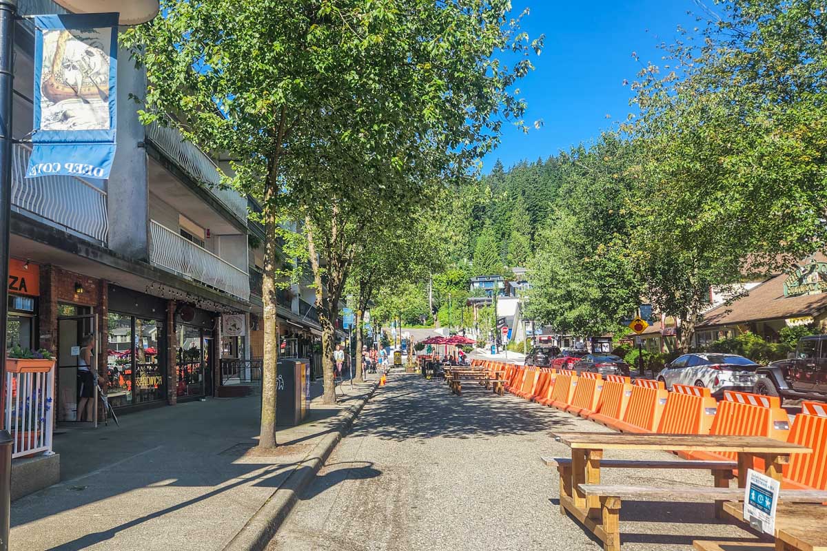 Downtown Deep Cove, Vancouver