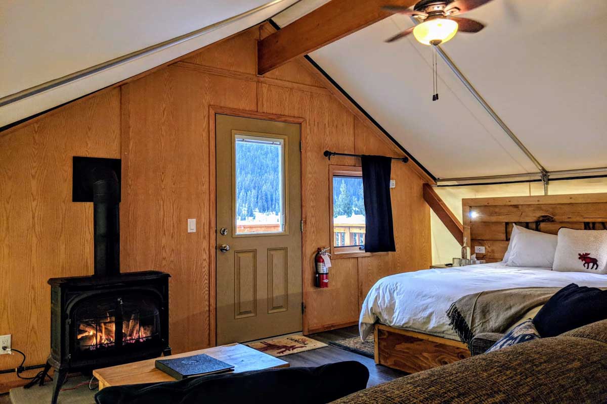 Mount Engadine Lodge room